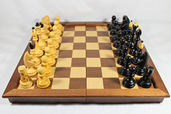 木製駒×木製盤(折畳み式・タイ製)